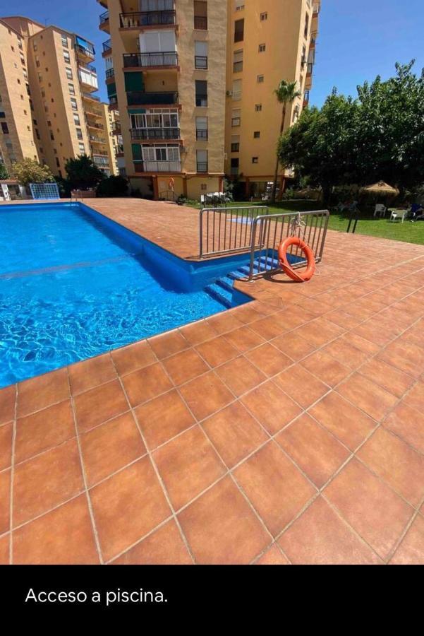 Apartamento Paseo Maritimo De Playamar Torremolinos Exterior foto