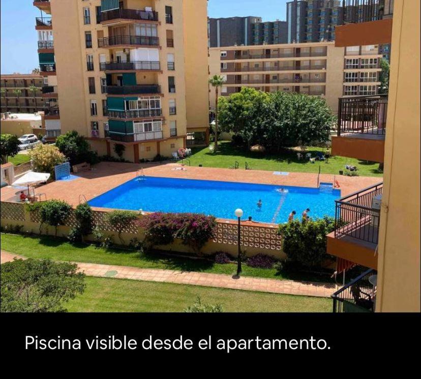 Apartamento Paseo Maritimo De Playamar Torremolinos Exterior foto