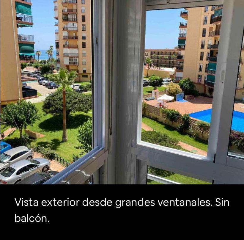 Apartamento Paseo Maritimo De Playamar Torremolinos Exterior foto